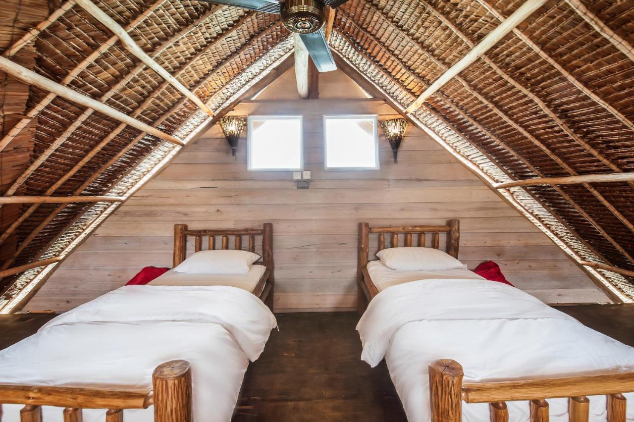 Telunas Private Island Sugi Exteriör bild